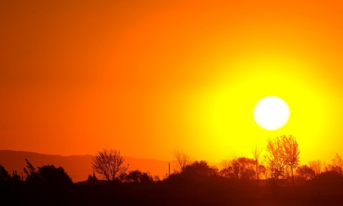 Caldo E Afa Gli Esperti Bere Molta Acqua Prima Torino