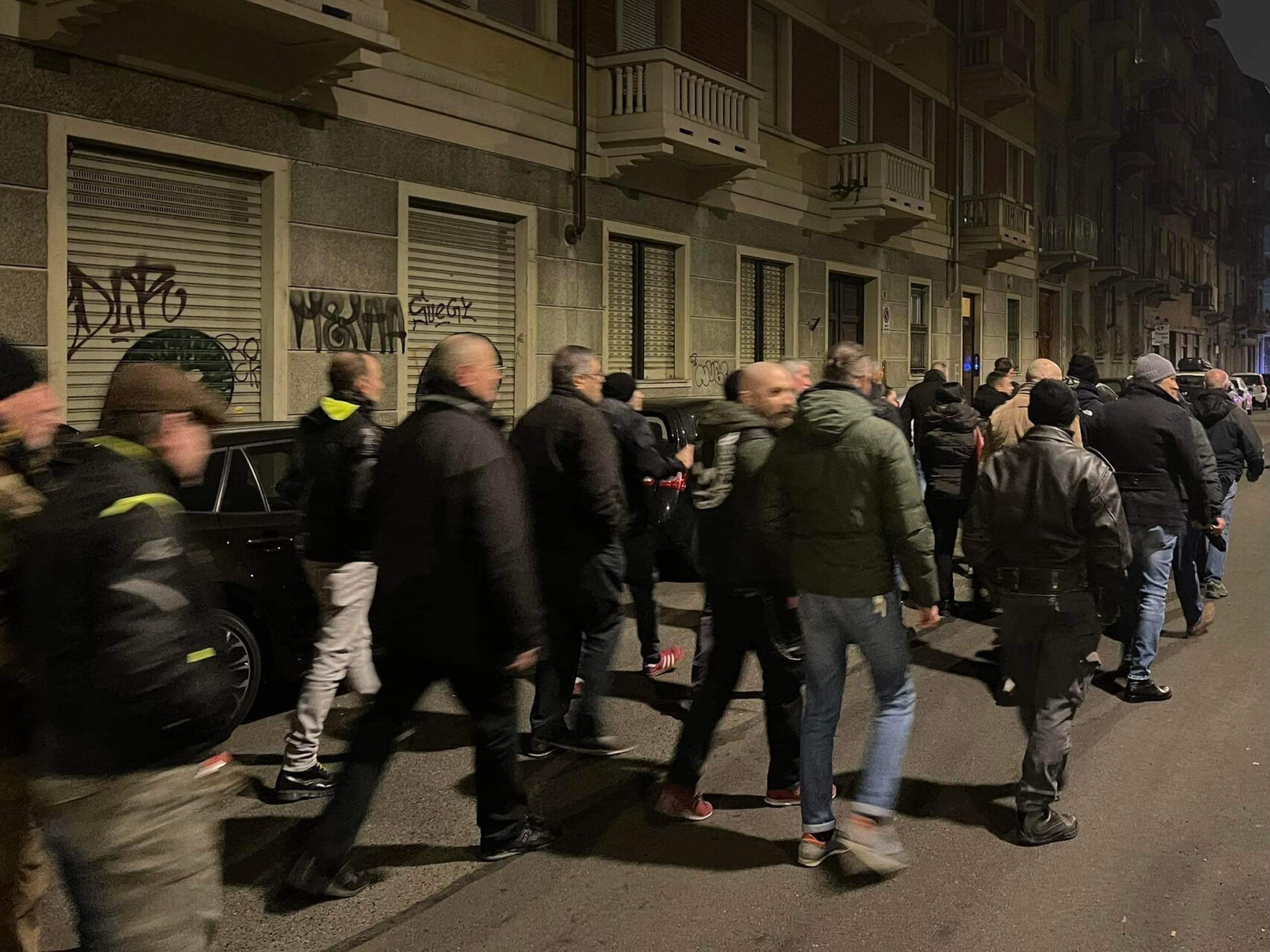 San Salvario Una Passeggiata Contro Lo Spaccio Per Riportare L