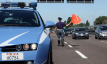 Carmagnola, sei clandestini fermati nei pressi del casello autostradale: erano diretti in Francia