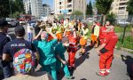 Grazie medici e infermieri, il flash mob dei soccorritori all'ospedale FOTO