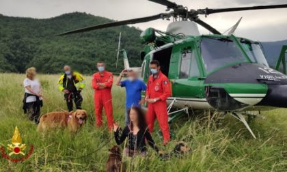 Due escursioniste (e i loro cani) salvate dai soccorsi dopo essere cadute in una scarpata FOTO