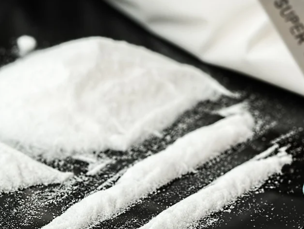 “Portami il vino, quello buono” e i corrieri consegnavano droga a domicilio VIDEO