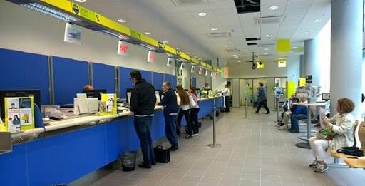 Dipendente delle Poste contrae il Covid allo sportello e muore: riconosciuto l’infortunio sul lavoro