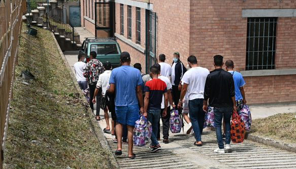 Aumentano gli sbarchi di migranti ma il sistema di accoglienza torinese regge ancora