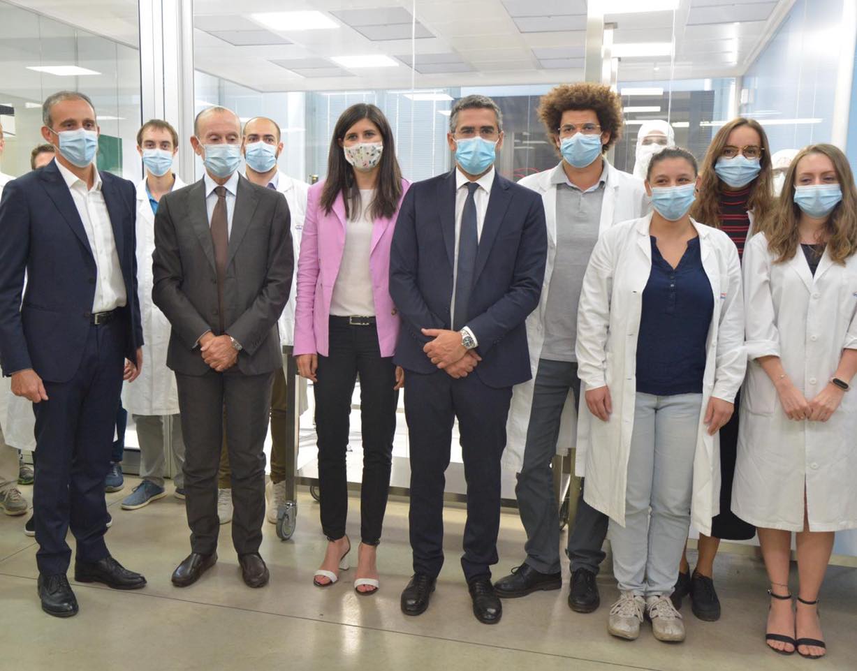 Tour “spaziale” torinese per il sottosegretario Fraccaro e pranzo coi bisognosi FOTO