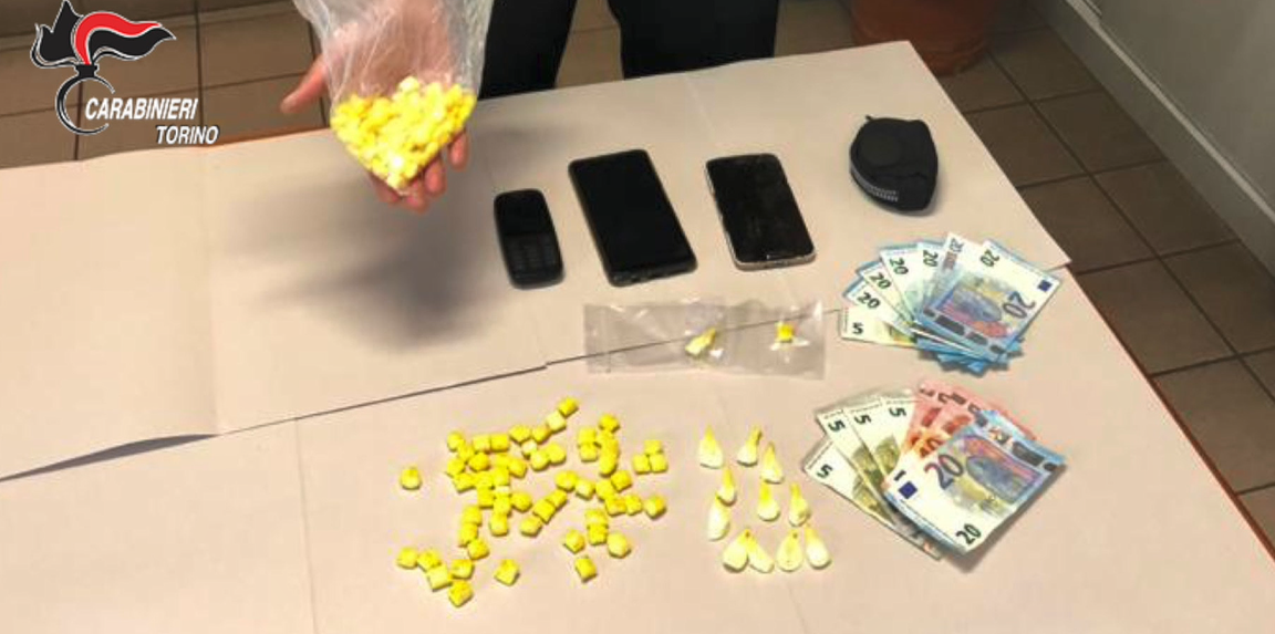Arrestati tre corrieri della droga: fra loro il pusher dei giovanissimi torinesi VIDEO