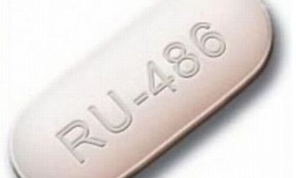 Regione Piemonte sfida il Governo sulla pillola abortiva: "No al consultorio, ricovero obbligatorio"