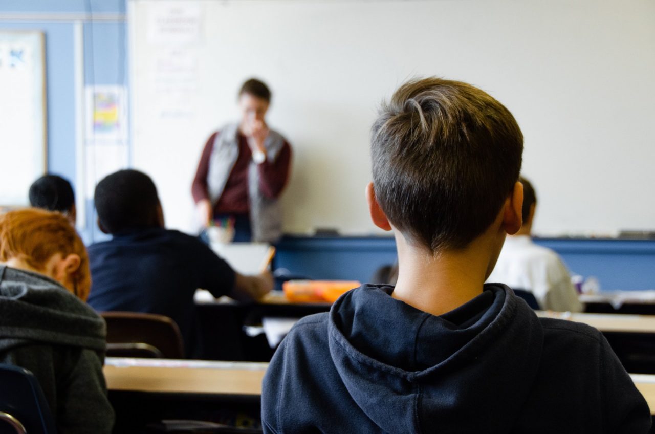 Incertezza e preoccupazione per la riapertura delle scuole: la ricerca di Save the Children sul Piemonte