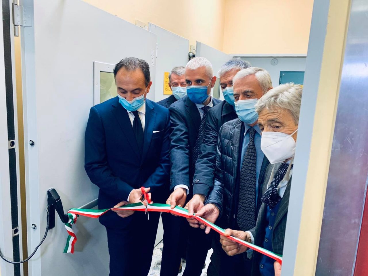 Il presidente Cirio inaugura la nuova area degenza Covid all’ospedale Oftalmico