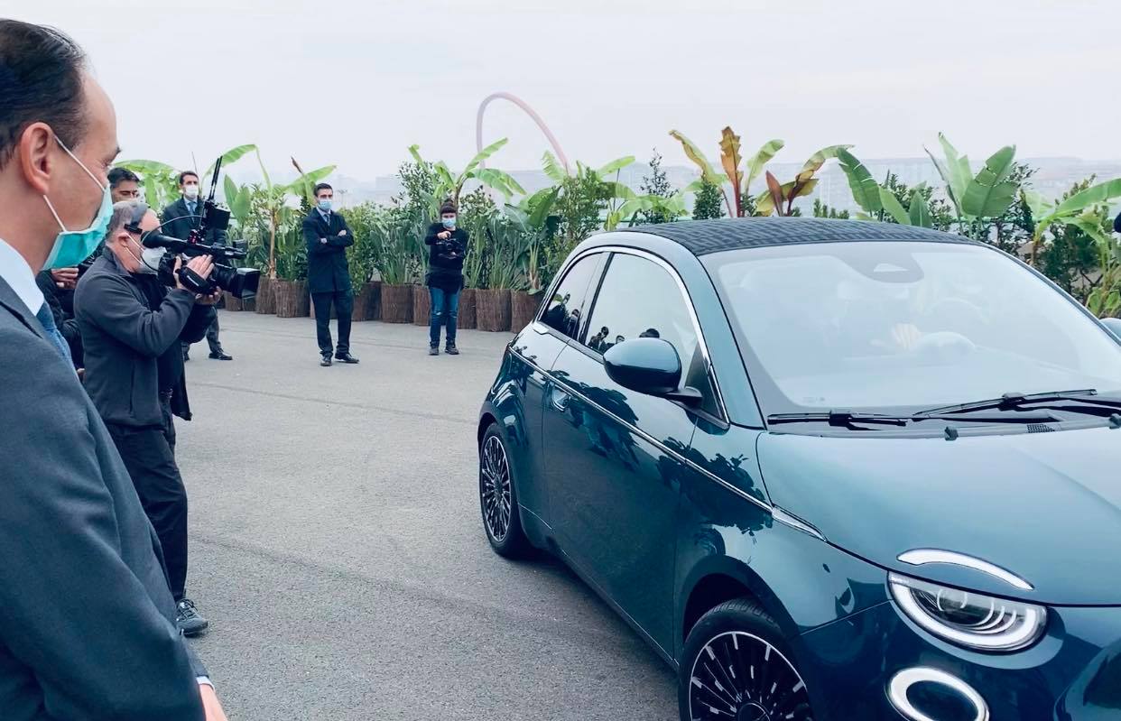 Presentata oggi al Lingotto la nuova 500 elettrica “simbolo di una nuova era”