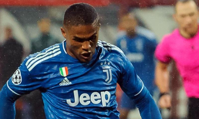 Ladri-acrobati in casa di Douglas Costa, furto (originale) nella dimora portoghese di Ronaldo