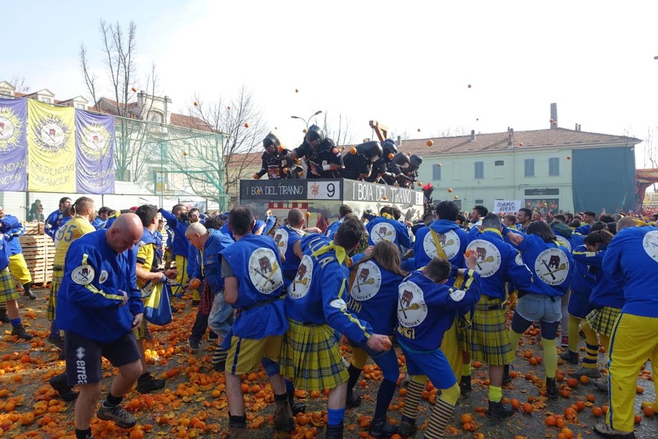 Salta il Carnevale d’Ivrea: un duro colpo per la città, ma la notizia non piace neanche ai torinesi