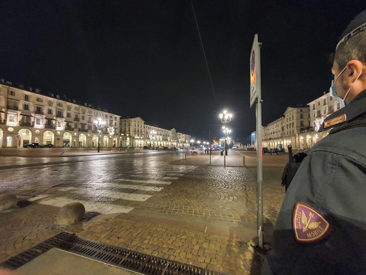 Popolo della notte senza freni: anche ieri sera sanzioni, chiusure e denunce