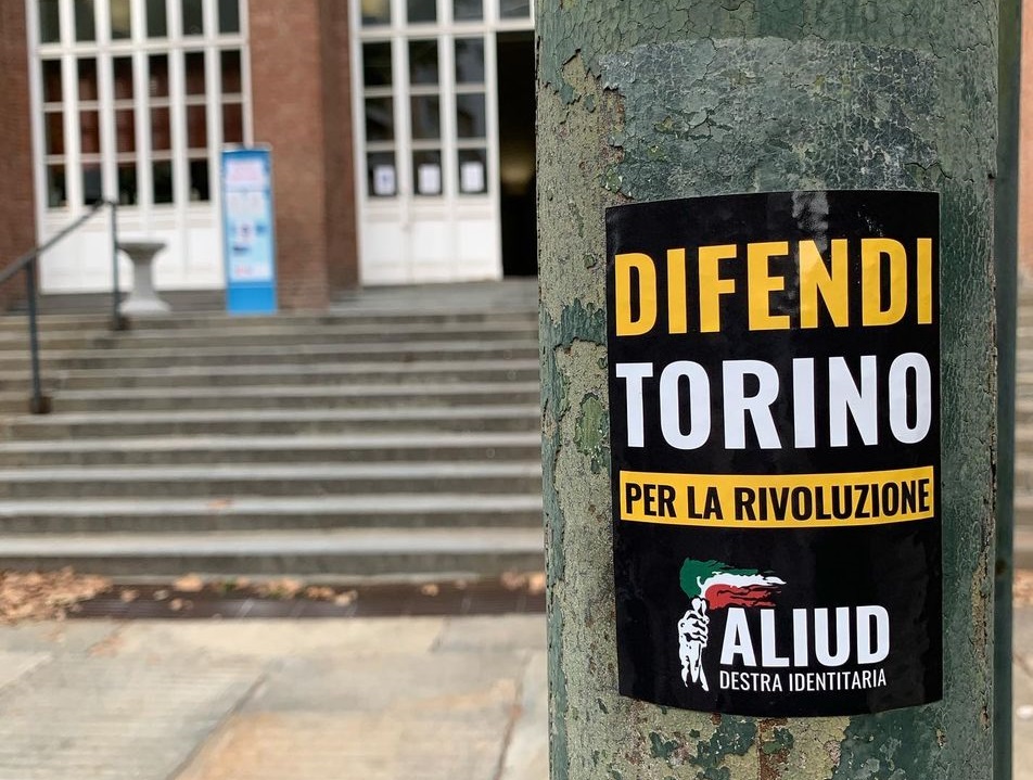 Volantini anti ebrei: nel mirino il circolo “Aliud”