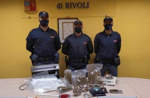 Un chilo di droga e 5.000 euro: arrestato | GUARDA IL VIDEO