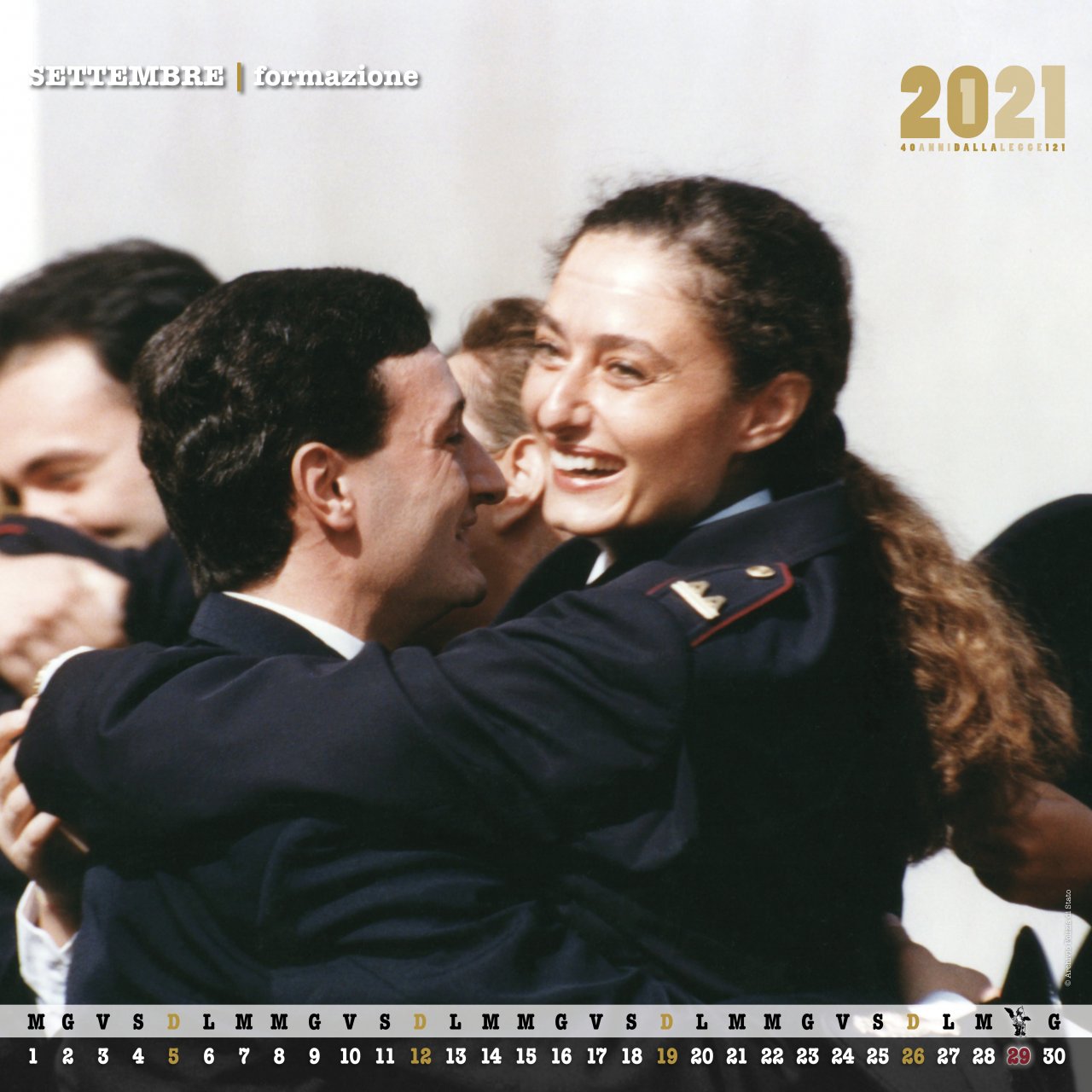 Il nuovo calendario della Polizia di Stato: quarant’anni in 12 scatti