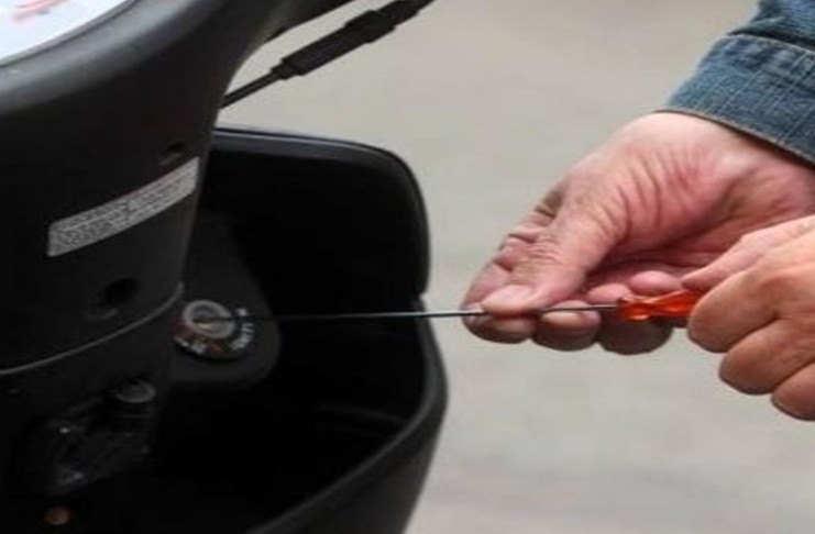 Ladri di scooter a Firenze… tra i fermati c’è un 44enne torinese