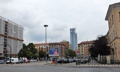 Piazza Bengasi è assediata da spacciatori e criminali, adesso basta