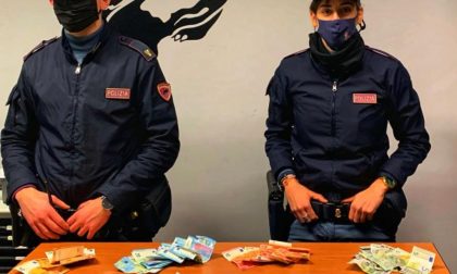 Fermato con 70 involucri di cocaina nel borsello e 700 euro in tasca