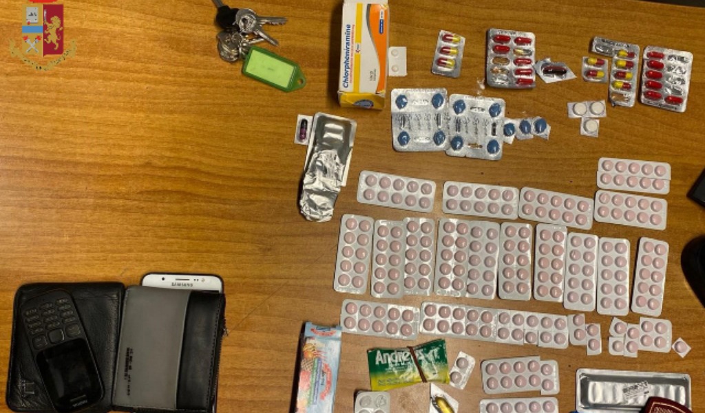 Sequestrata “droga del combattente”, un potente analgesico usato dai miliziani per prepararsi alle battaglie