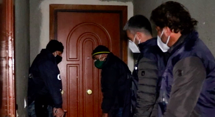 Festa con droga ai tempi del Covid, arriva la Polizia