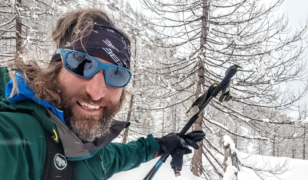 Valanga sulle montagne del Sestriere, morto l’alpinista “Cala” Cimenti insieme ad un amico