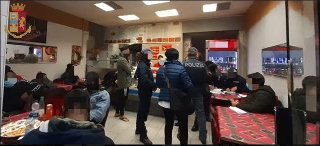 Fioccano multe a ristoranti e negozi, e non soltanto per le misure anti Covid non rispettate