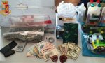 Arrestato spacciatore trovato con marijuana: a casa aveva un kit per una serra indoor