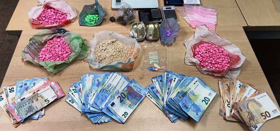 Lottatrice di arti marziali arrestata per spaccio di droga