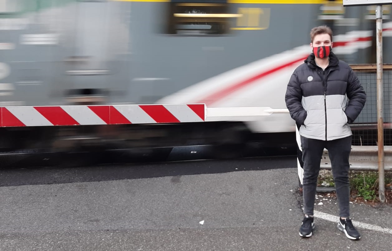 Soppressi i passaggi a livello sulla linea ferroviaria Torino-Pinerolo