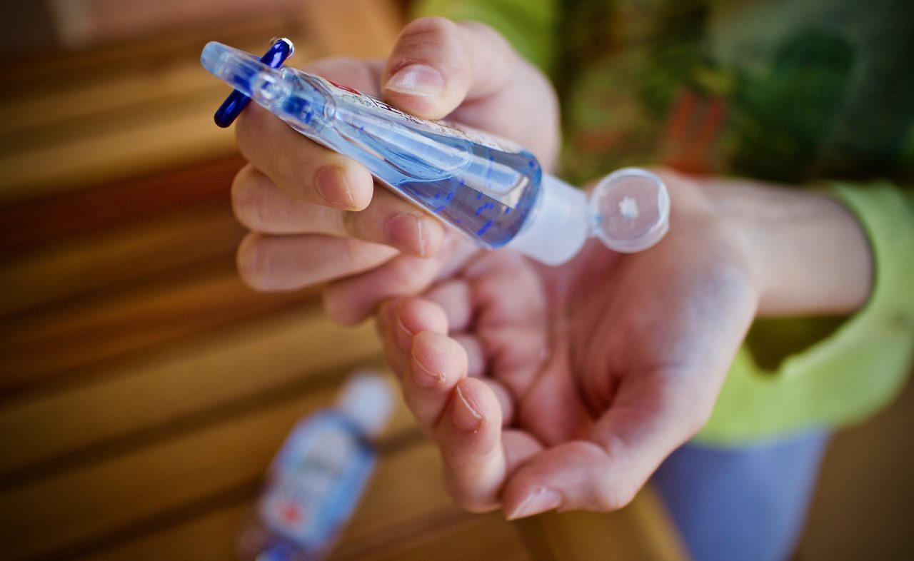 Senza gel disinfettante, termometro e dispositivi di sicurezza: struttura sanitaria segnalata