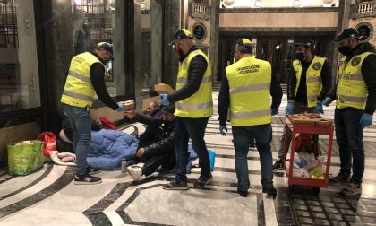 Fahrenheit 451 torna in strada per aiutare i senzatetto del centro di Torino