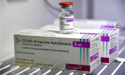 Bloccato precauzionalmente in tutta Italia l’uso del vaccino Astrazeneca, tutti i lotti compresi