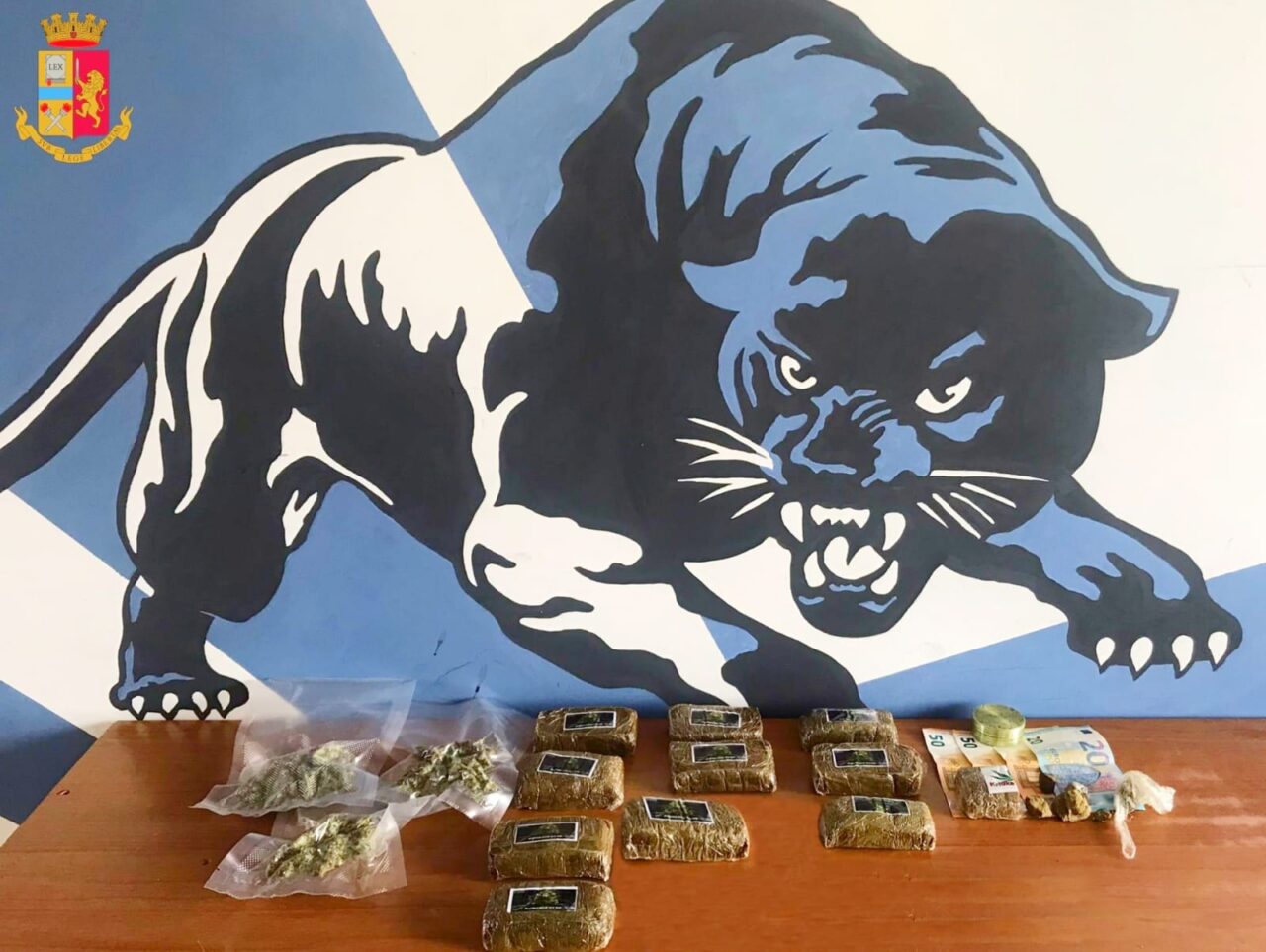 Nel sacchetto di patatine 1 kg di droga: arrestato 49enne incensurato