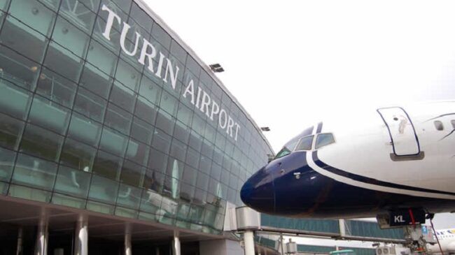Aeroporto di Caselle verso l’integrazione con Linate, Rosso e Fontana: “Giù le mani dal Pertini”