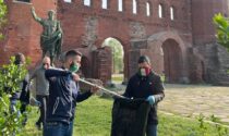 Volontariato ecologico: Torino Tricolore ripulisce il parco di Porta Palatina
