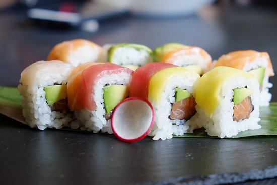 Ubriaco ruba un sushi e aggredisce il vigilantes: arrestato