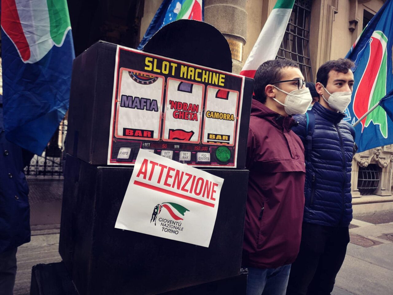 Gioco d’azzardo: il flash mob di Gioventù Nazionale
