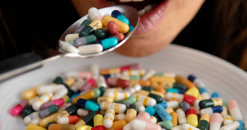 Medicine made in China e bustine anti-Covid “farlocche”: maxi-sequestro dei Nas