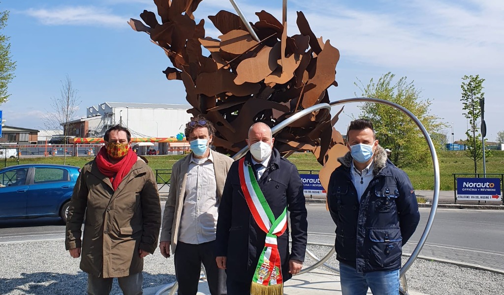 “Terra”, a Collegno l’opera dello scultore Carlo D’Oria