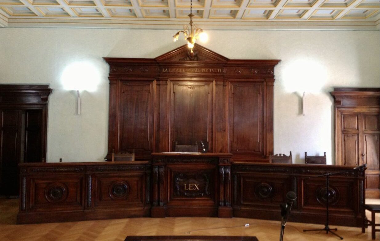 La banda dei falsi testamenti e il (finto) notaio americano: un caso a Venaria Reale