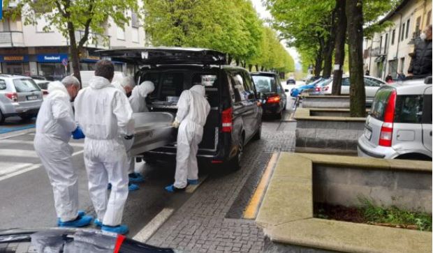 Strage di Rivarolo, nei bigliettini la frase shock: “Se la sono meritata”