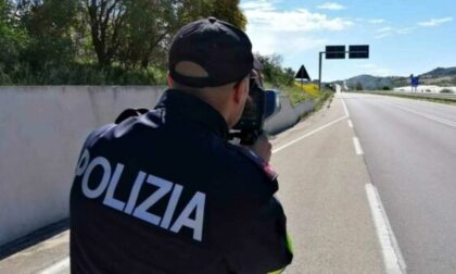 Multa da 800 euro per l'automobilista che sfrecciava a 160 km/h in tangenziale