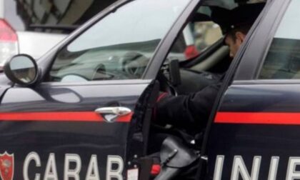 Ladro in azione davanti alla Banca d'Italia: colto con le mani nella marmellata...