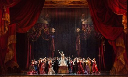 Basta streaming, si torna a teatro: dal 9 maggio con La Traviata al Regio