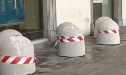 Piazza Statuto: i 15 dissuasori di cemento verranno rimossi