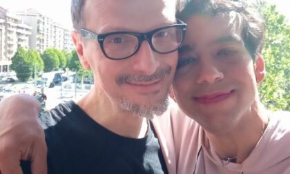 Coppia gay denuncia aggressione omofoba: "Minacciati di morte per strada a Torino"