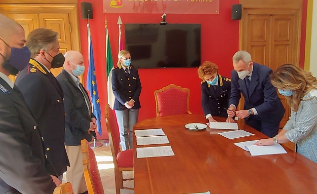 Siglato il protocollo: la Polizia saprà quando un marito violento sta per essere scarcerato