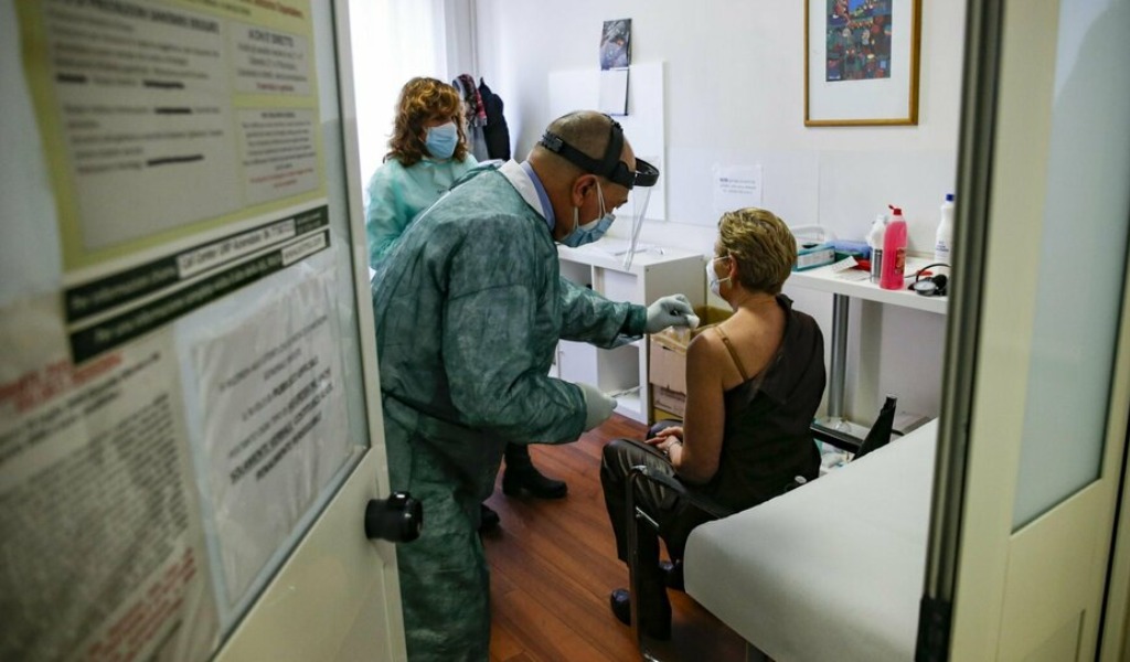 Vaccini Covid: Regione Piemonte convoca gli over60 che ancora non hanno aderito