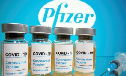 Muore d’infarto il giorno dopo il vaccino Pfizer